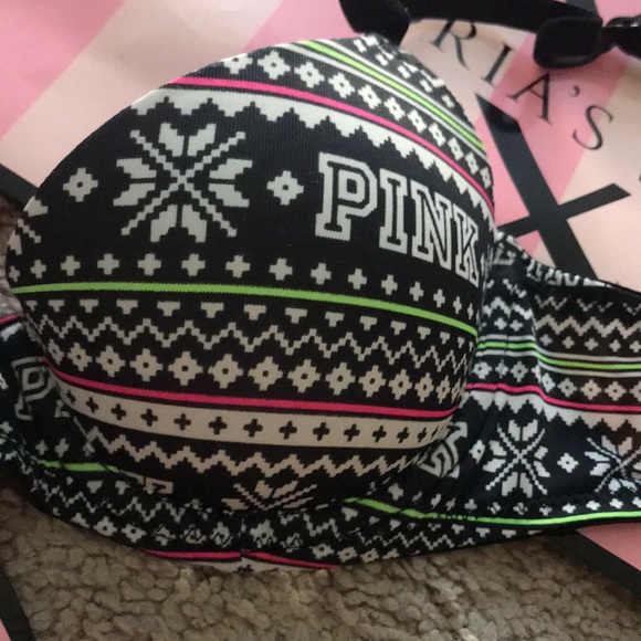 VS PINK Christmas lightly lined bra 32AA - Picture 3 of 5